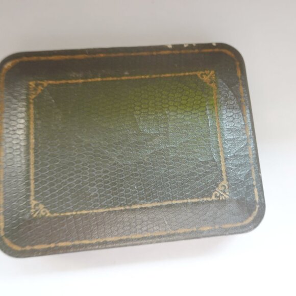 Mother of Pearl Antique Cufflinks and Studs - Picture 2 of 2